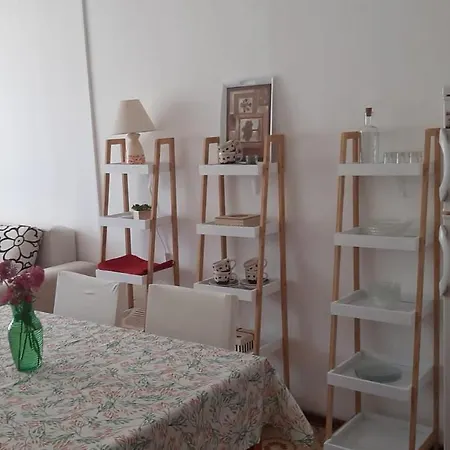 Apartman Iris *